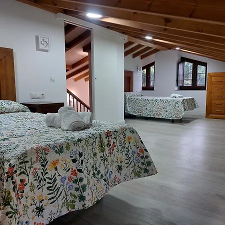 El Alloru De Balmori * 利亚内斯