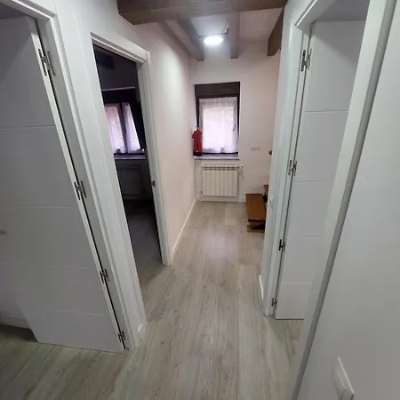 度假居 El Alloru De Balmori