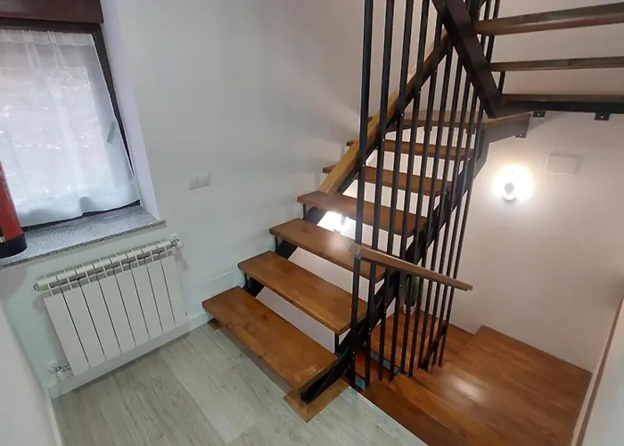 El Alloru De Balmori * Llanes